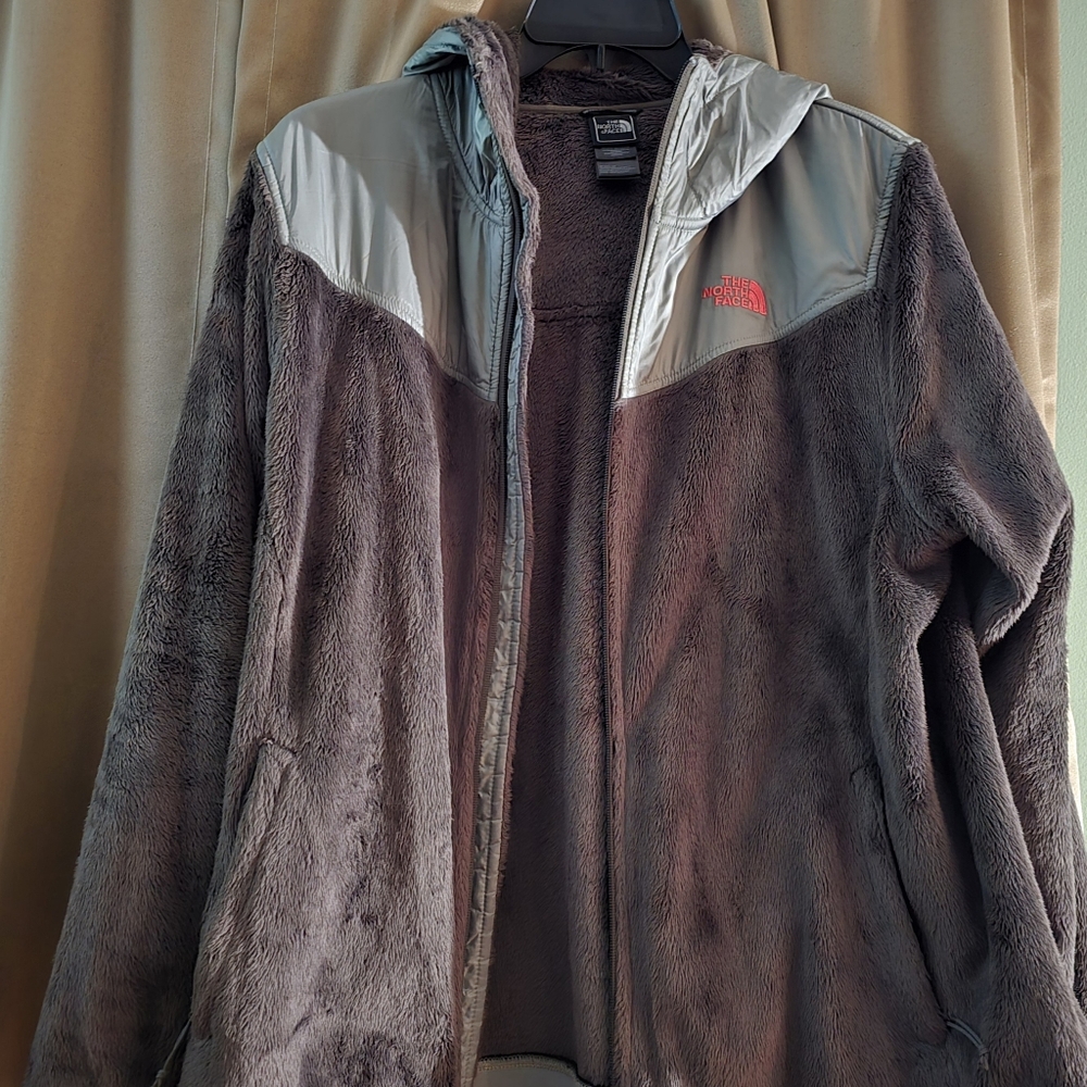 Women's NorthFace Jacket XXL Winter green...Olive Green...orange letters